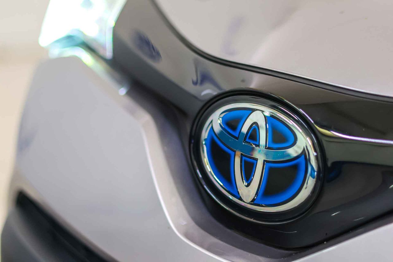 Toyota C-HR 2.0 180H Advance - Foto 10