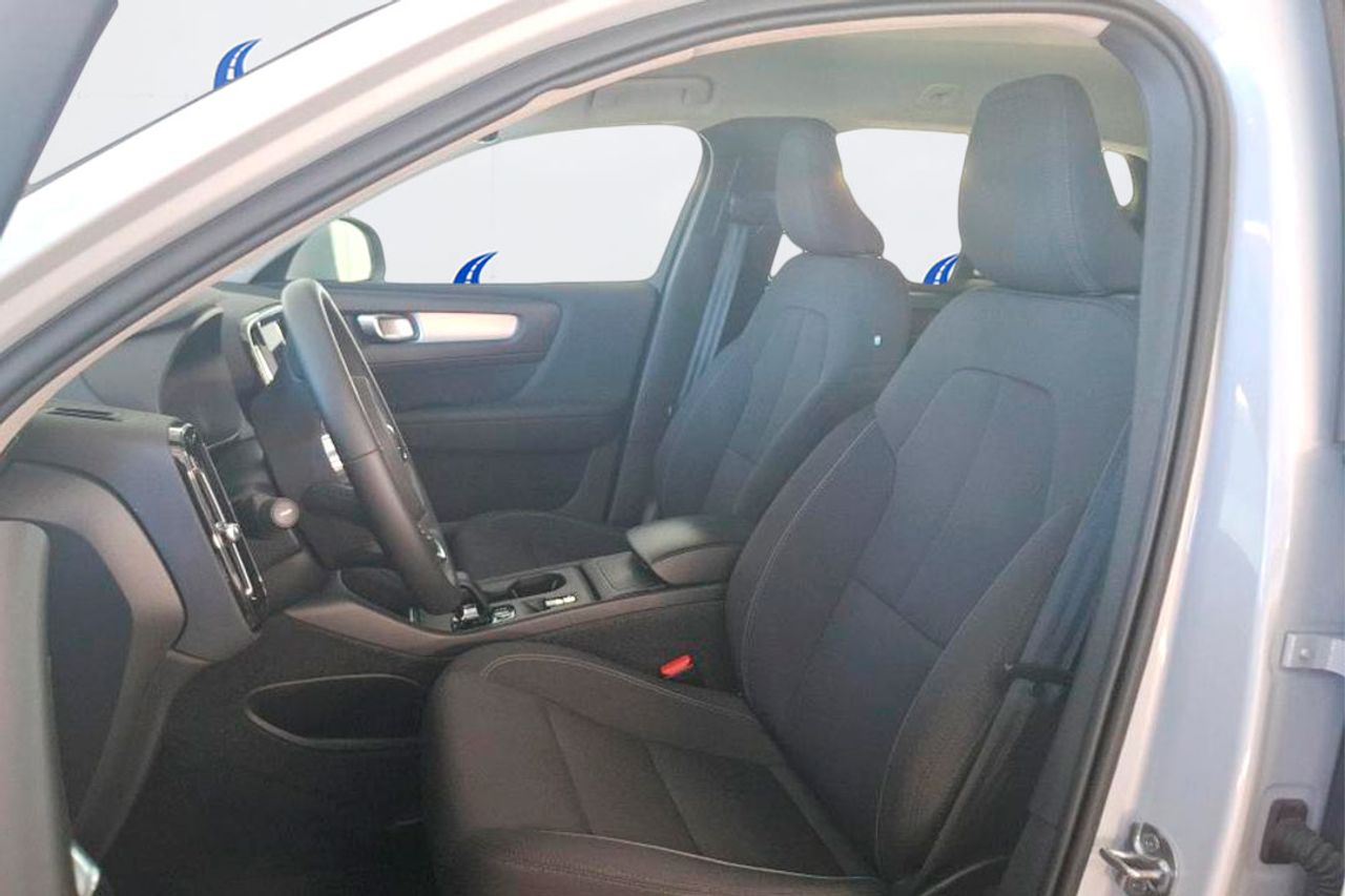 Volvo XC40 1.5 T2 Momentum Auto - Foto 5