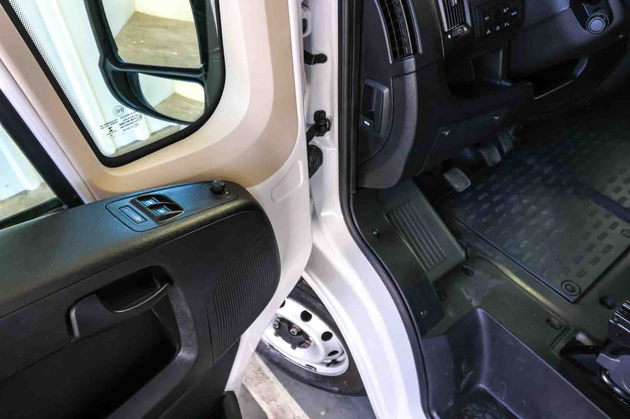 Fiat Ducato Furgón 30 L1H1 2.3 Multijet - Foto 29