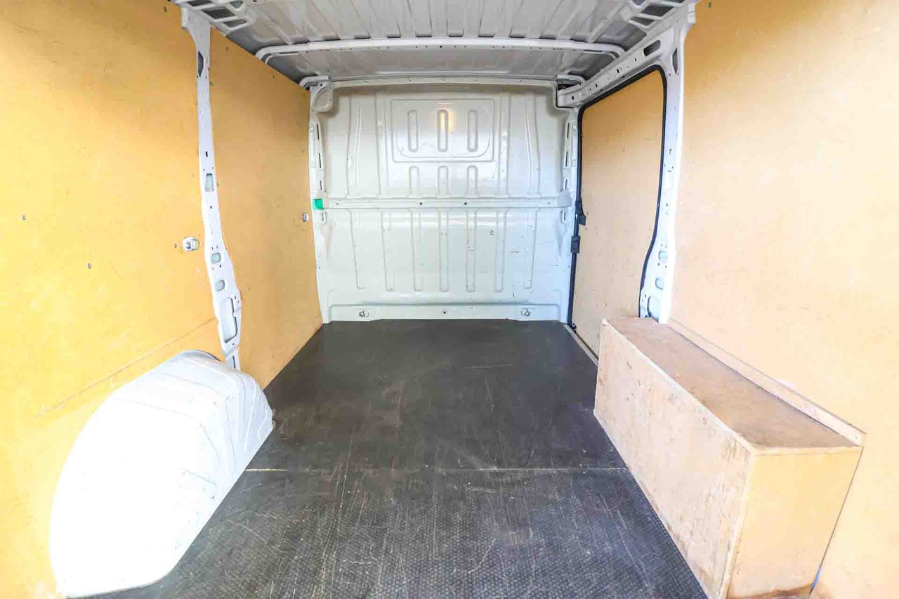 Fiat Ducato Furgón 30 L1H1 2.3 Multijet - Foto 24