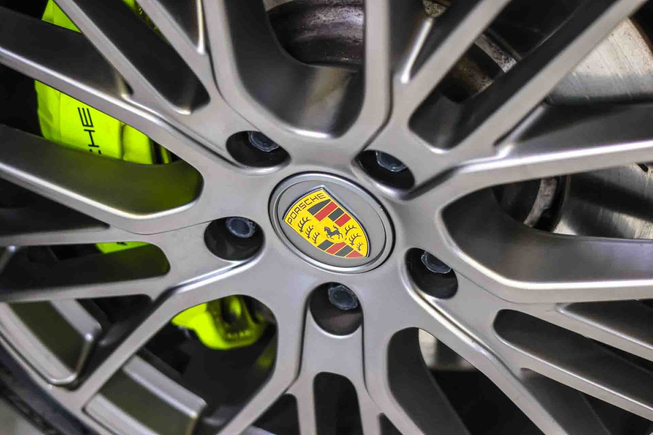 Porsche Panamera 4 E-Hybrid Platinum Edit Sport Turismo **Techo panorámico** - Foto 22