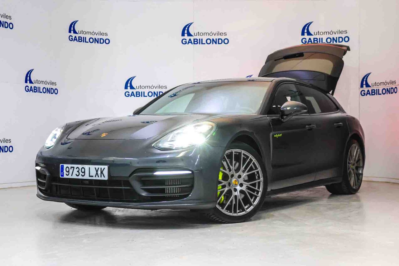 Porsche Panamera 4 E-Hybrid Platinum Edit Sport Turismo **Techo panorámico** - Foto 19