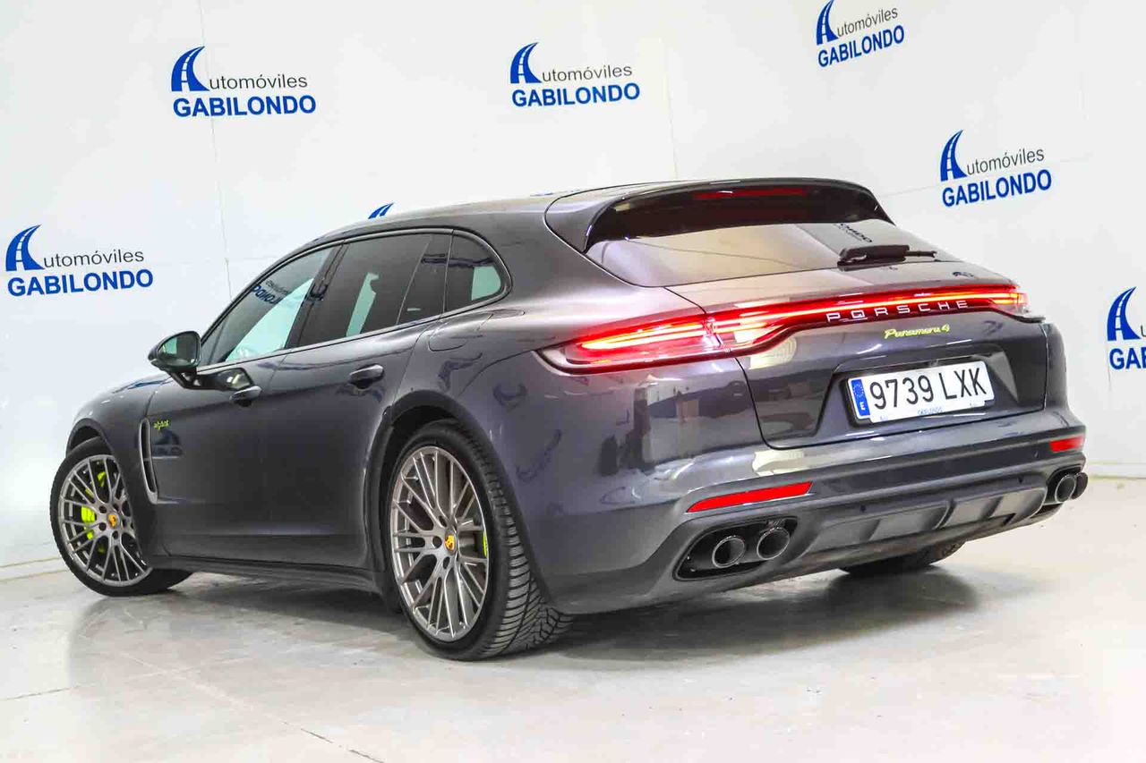 Porsche Panamera 4 E-Hybrid Platinum Edit Sport Turismo **Techo panorámico** - Foto 16