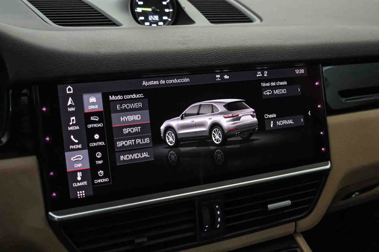 Porsche Cayenne E-Hybrid **Techo panorámico** - Foto 61