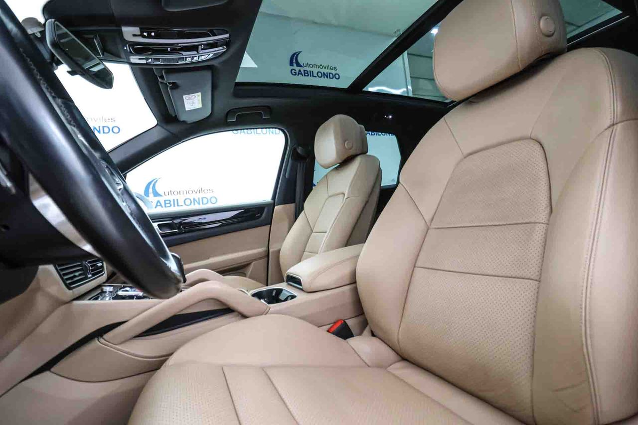 Porsche Cayenne E-Hybrid **Techo panorámico** - Foto 32