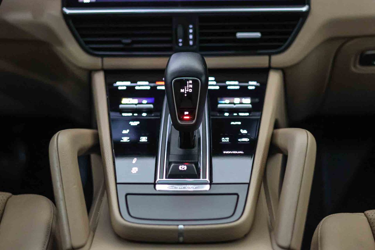 Porsche Cayenne E-Hybrid **Techo panorámico** - Foto 48