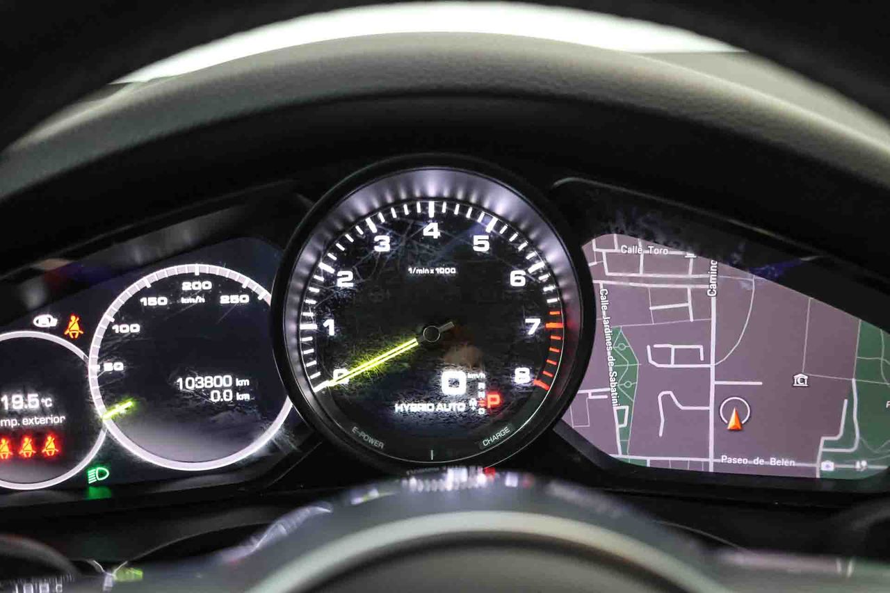Porsche Cayenne E-Hybrid **Techo panorámico** - Foto 47
