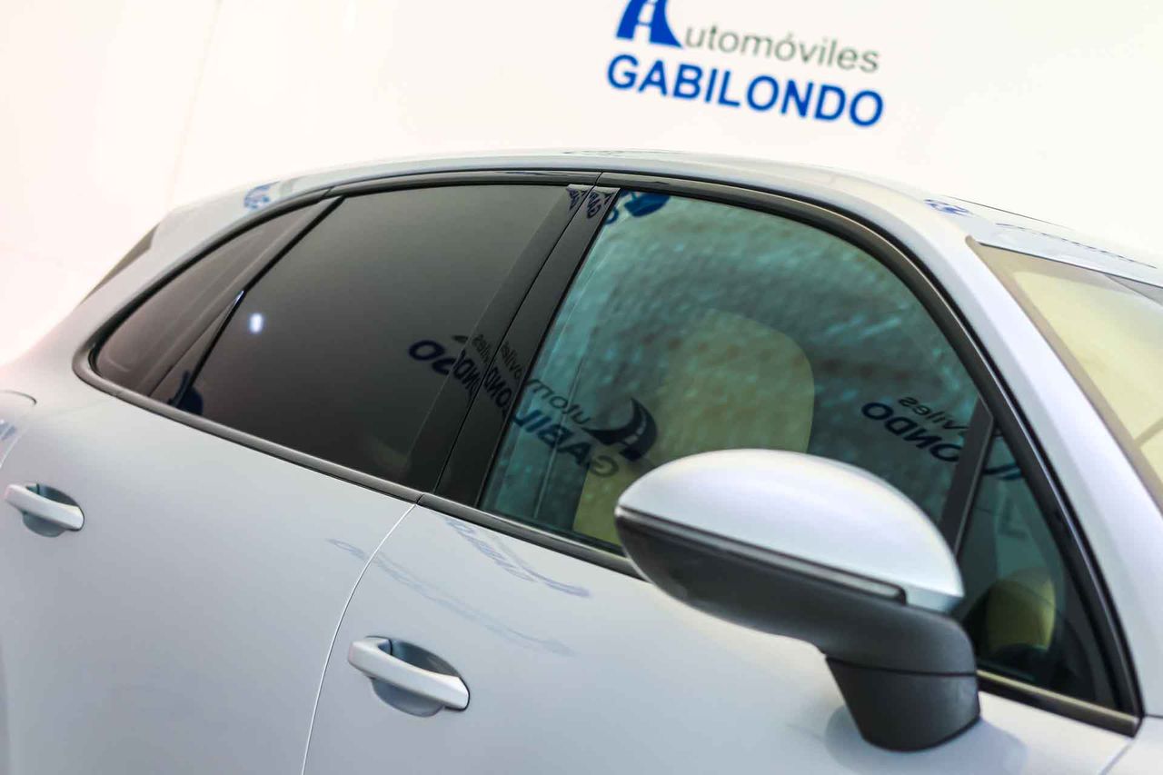 Porsche Cayenne E-Hybrid **Techo panorámico** - Foto 26