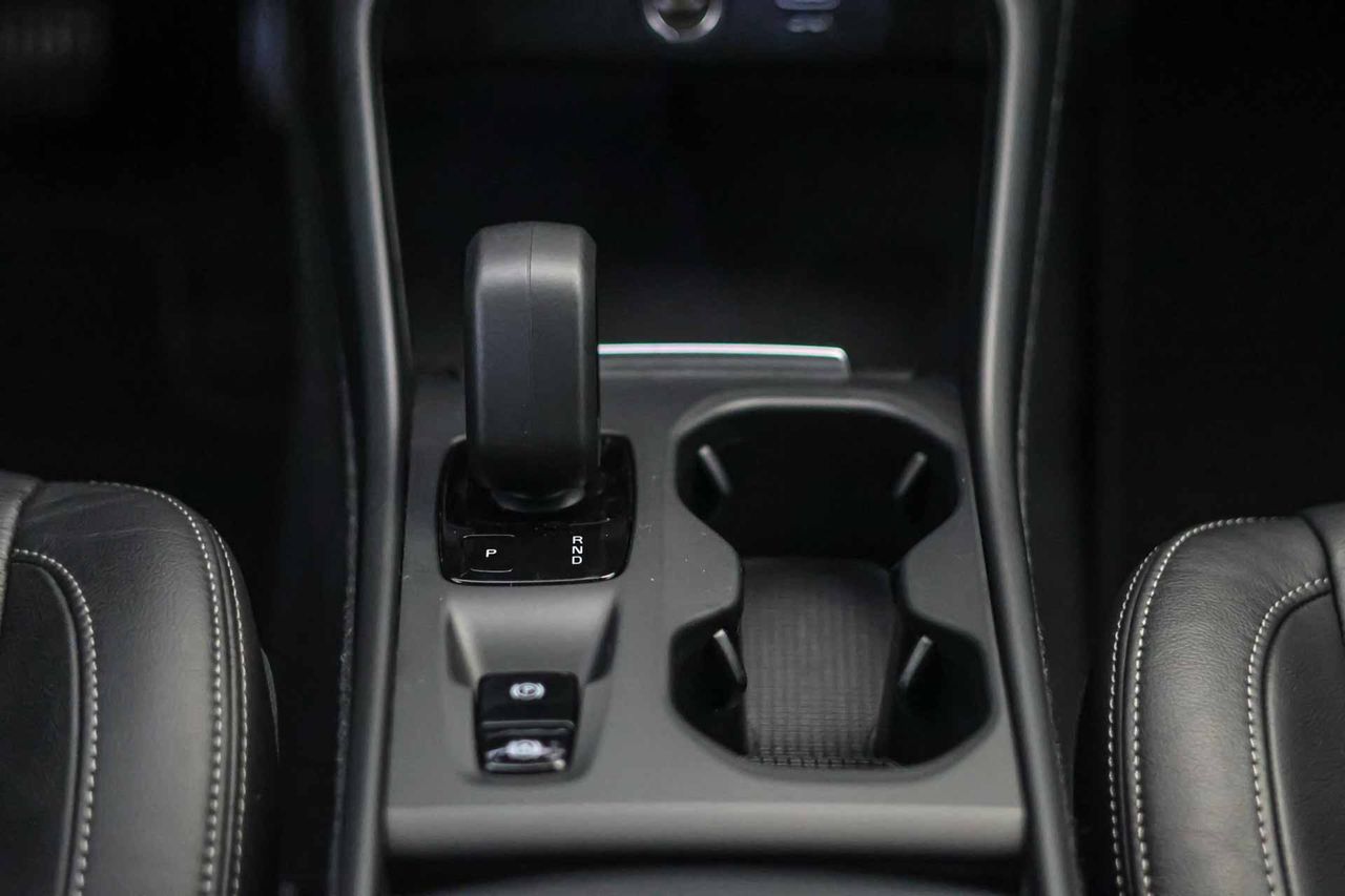 Volvo XC40 1.5 T4 Twin Recharge Inscription Auto - Foto 43