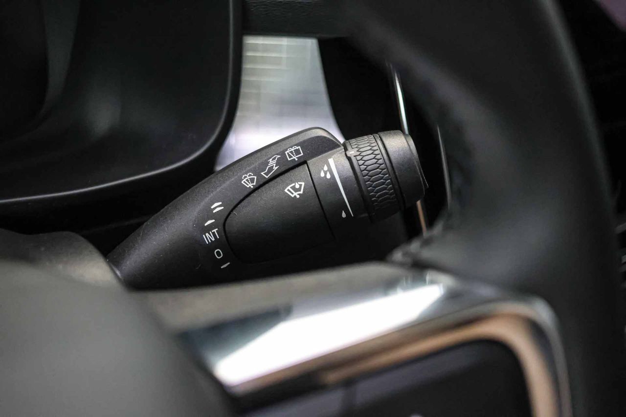 Volvo XC40 1.5 T4 Twin Recharge Inscription Auto - Foto 40