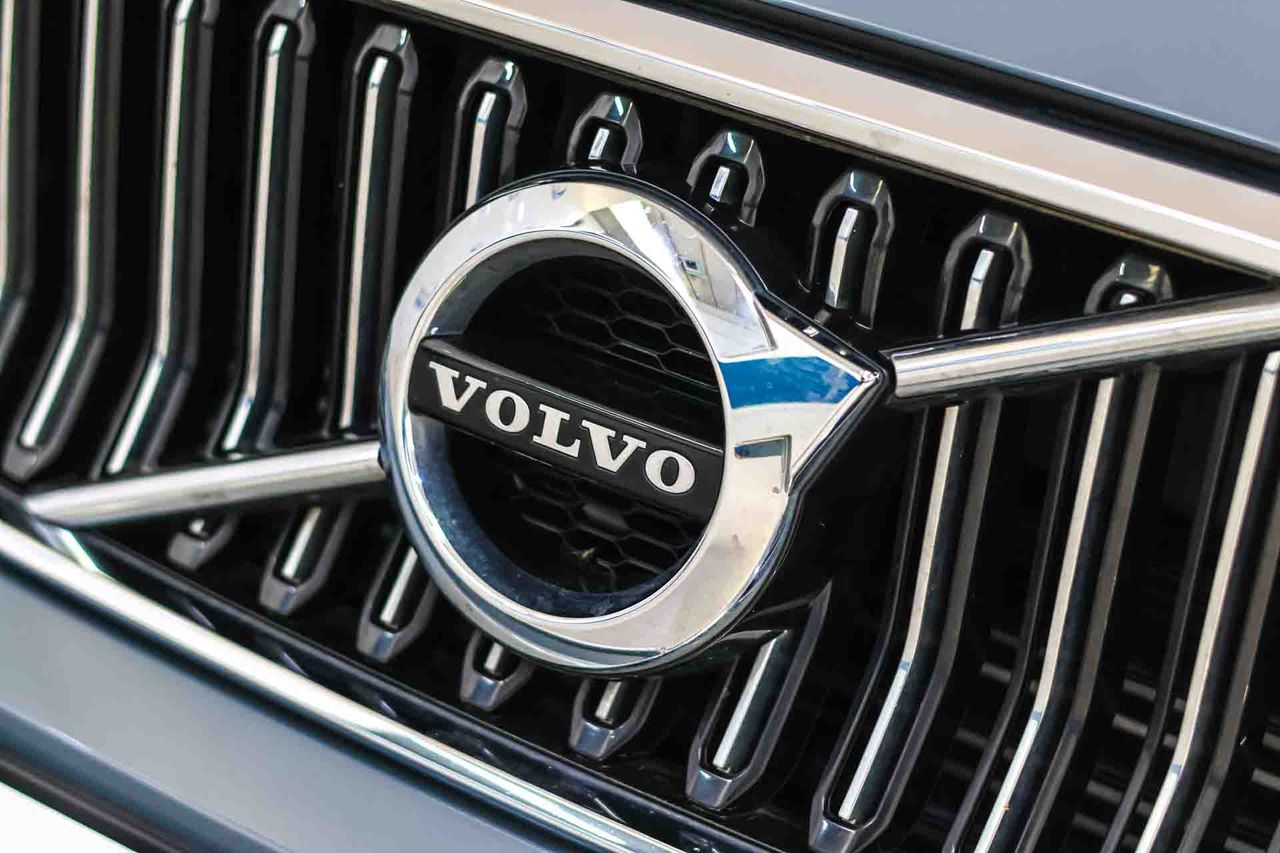 Volvo XC40 1.5 T4 Twin Recharge Inscription Auto - Foto 14