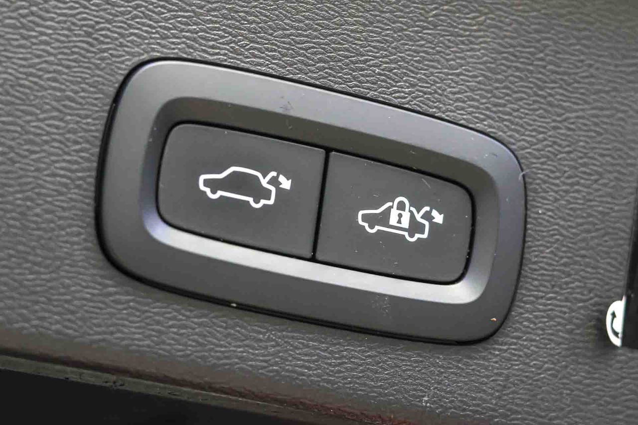 Volvo XC40 1.5 T4 Twin Recharge Inscription Auto - Foto 50
