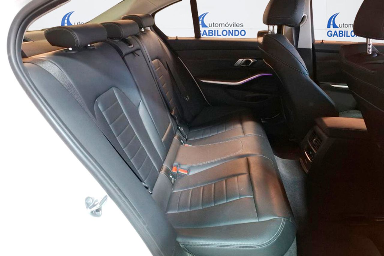 BMW Serie 3 320e - Foto 7