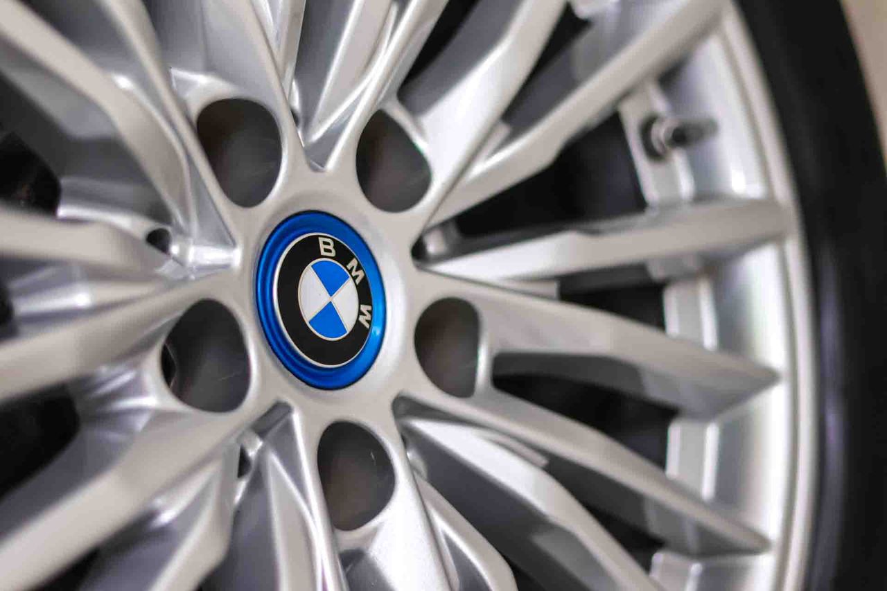 BMW Serie 3 320e - Foto 18