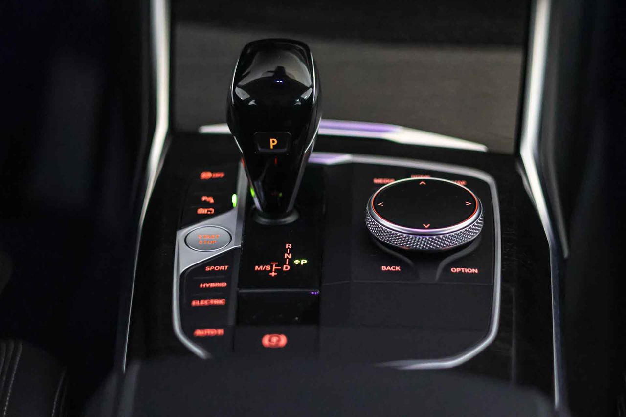BMW Serie 3 320e - Foto 45