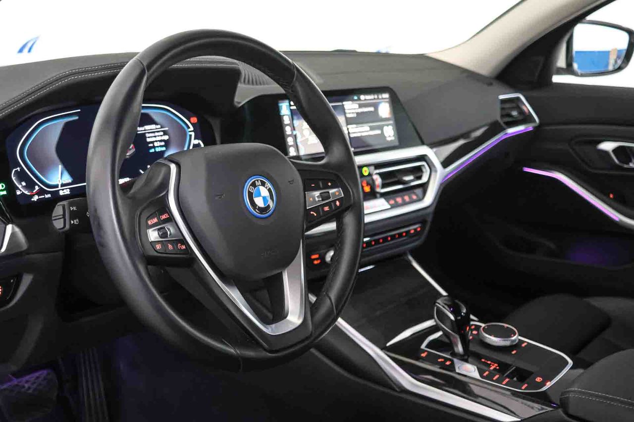 BMW Serie 3 320e - Foto 6