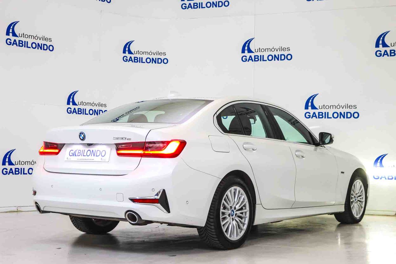 BMW Serie 3 320e - Foto 14