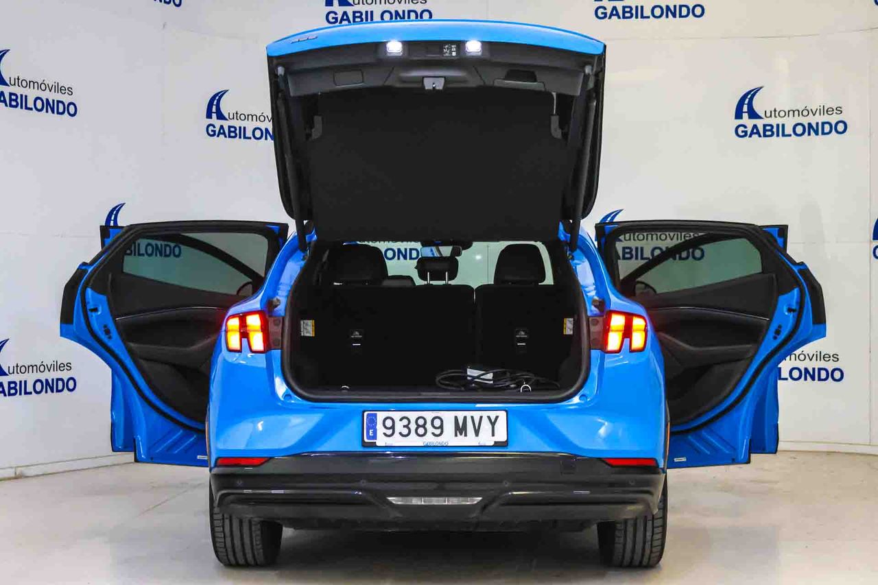Ford Mustang Mach-E Premium AWD Ran. Están. (Bat. LFP) 232kW **Techo panorámico** - Foto 30