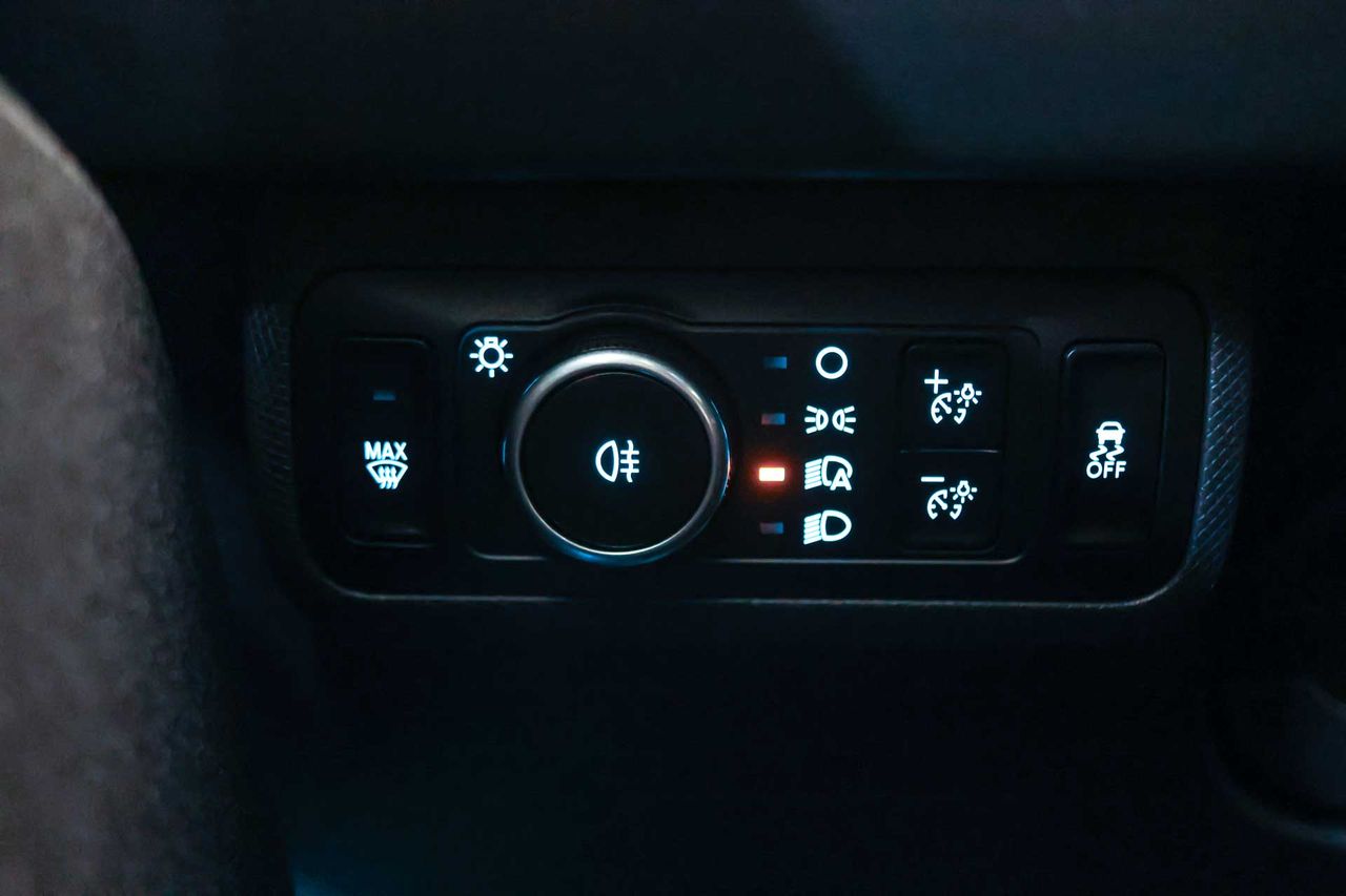 Ford Mustang Mach-E Premium AWD Ran. Están. (Bat. LFP) 232kW **Techo panorámico** - Foto 38