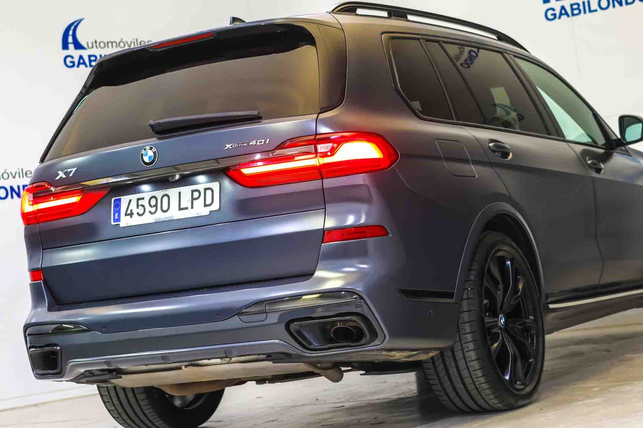 BMW X7 xDrive40i M Sport *Techo panorámico* **7 plazas** - Foto 27