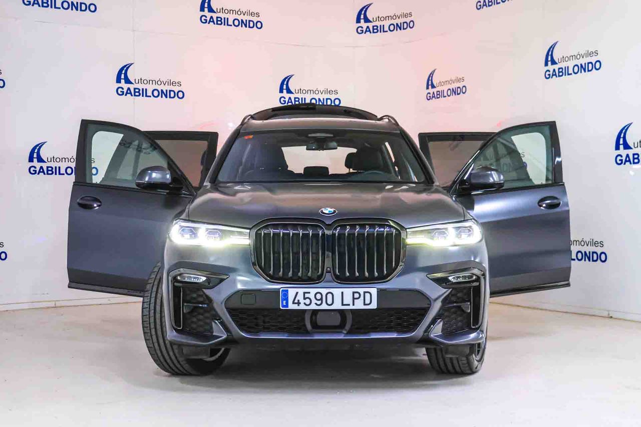BMW X7 xDrive40i M Sport *Techo panorámico* **7 plazas** - Foto 25