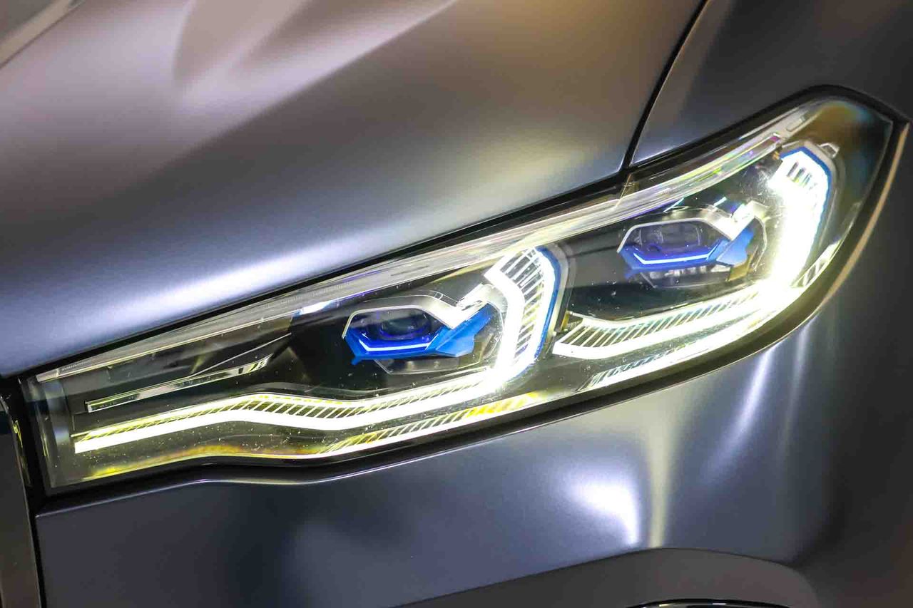 BMW X7 xDrive40i M Sport *Techo panorámico* **7 plazas** - Foto 16