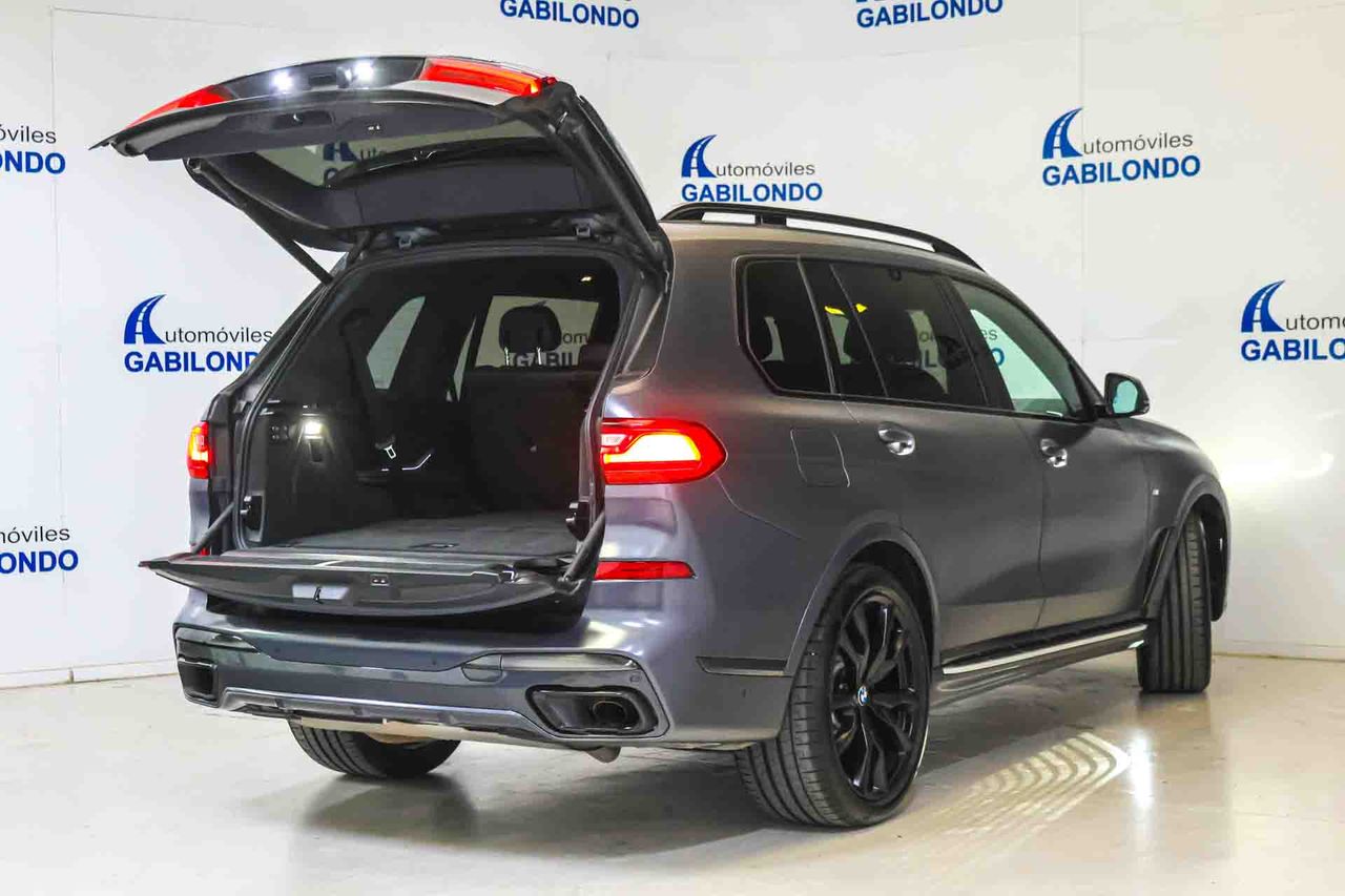 BMW X7 xDrive40i M Sport *Techo panorámico* **7 plazas** - Foto 19
