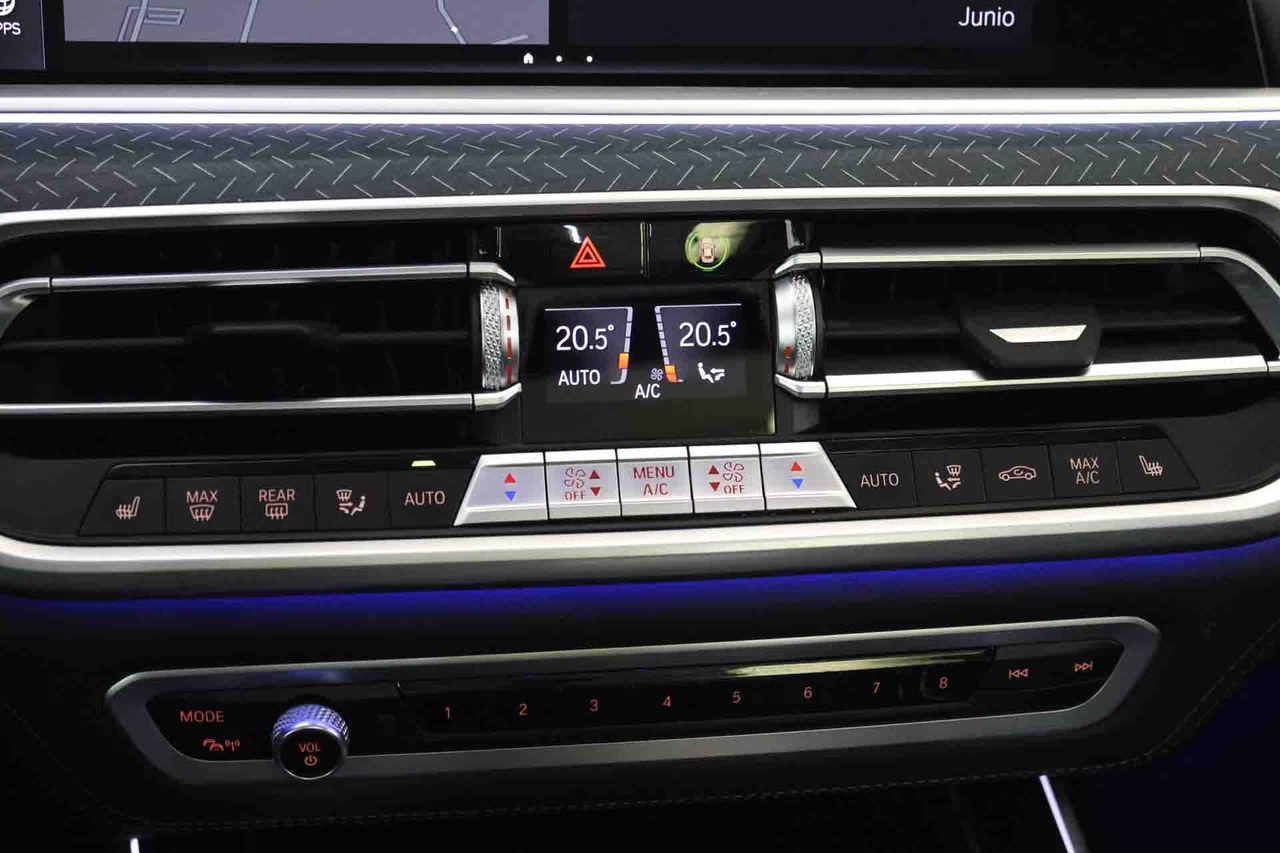 BMW X7 xDrive40i M Sport *Techo panorámico* **7 plazas** - Foto 56