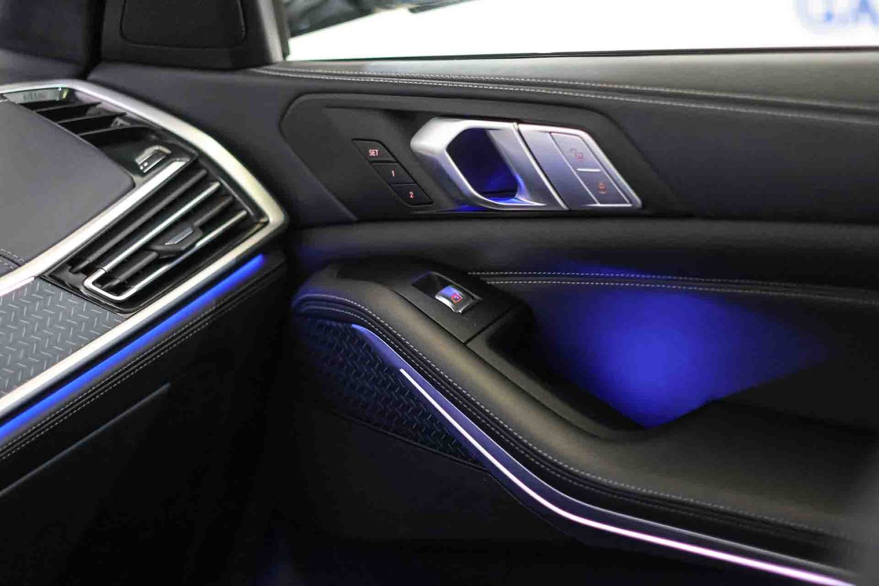BMW X7 xDrive40i M Sport *Techo panorámico* **7 plazas** - Foto 62