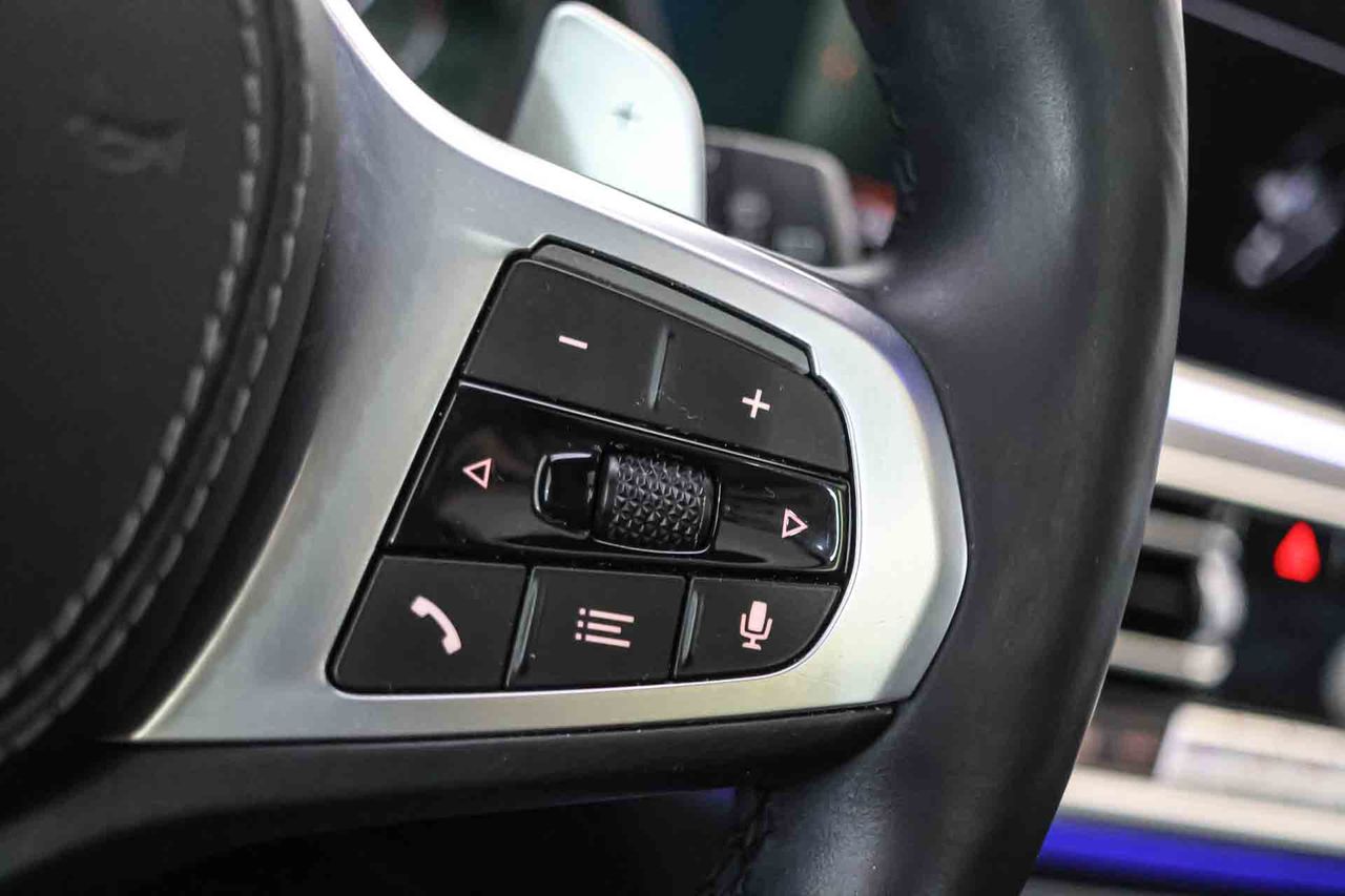 BMW X7 xDrive40i M Sport *Techo panorámico* **7 plazas** - Foto 49