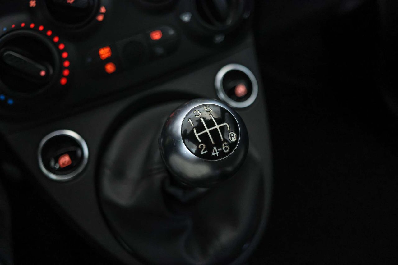Fiat 500 Connect 1.0 Hybrid 51KW (70 CV) - Foto 39