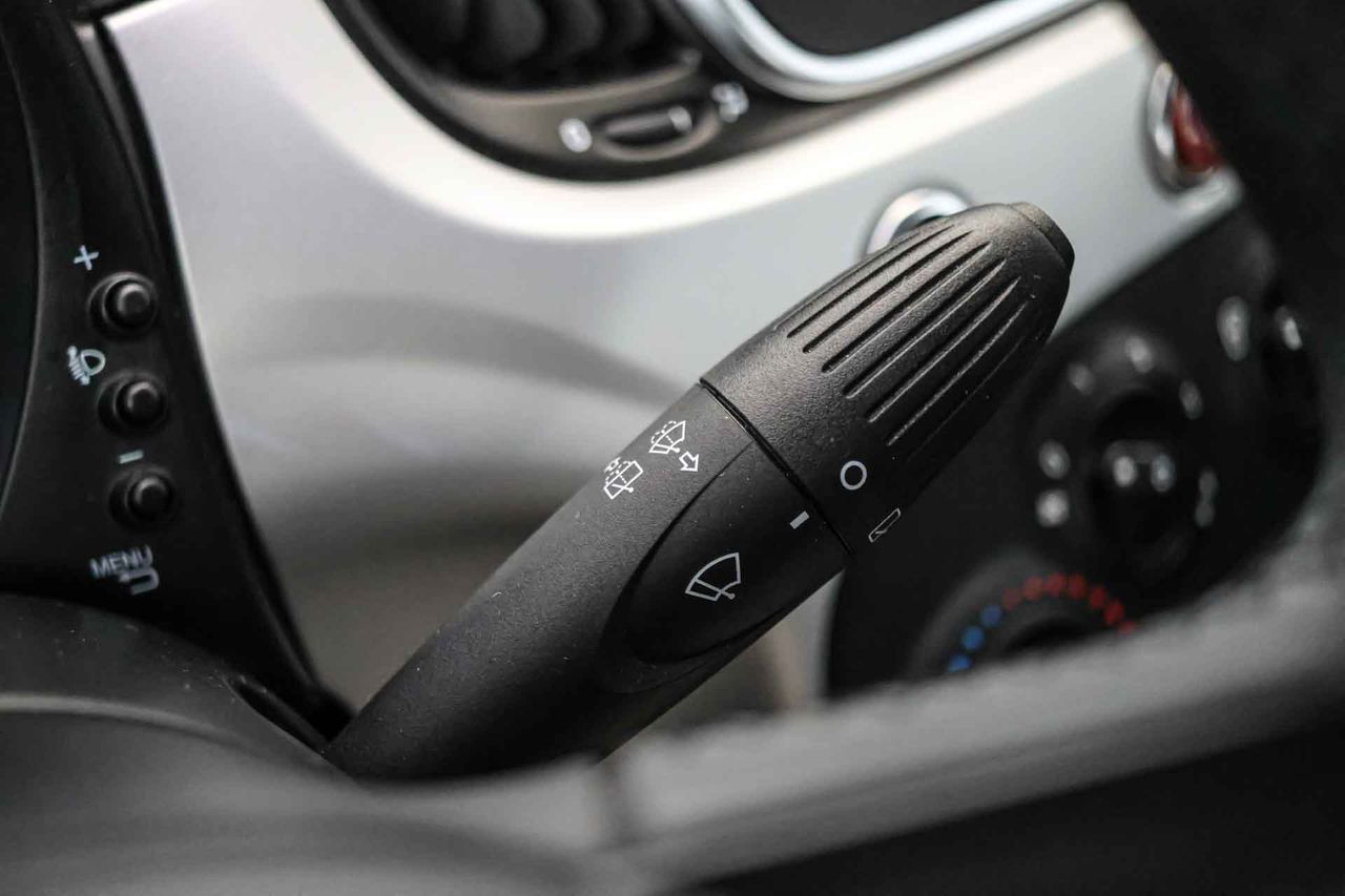 Fiat 500 Connect 1.0 Hybrid 51KW (70 CV) - Foto 35