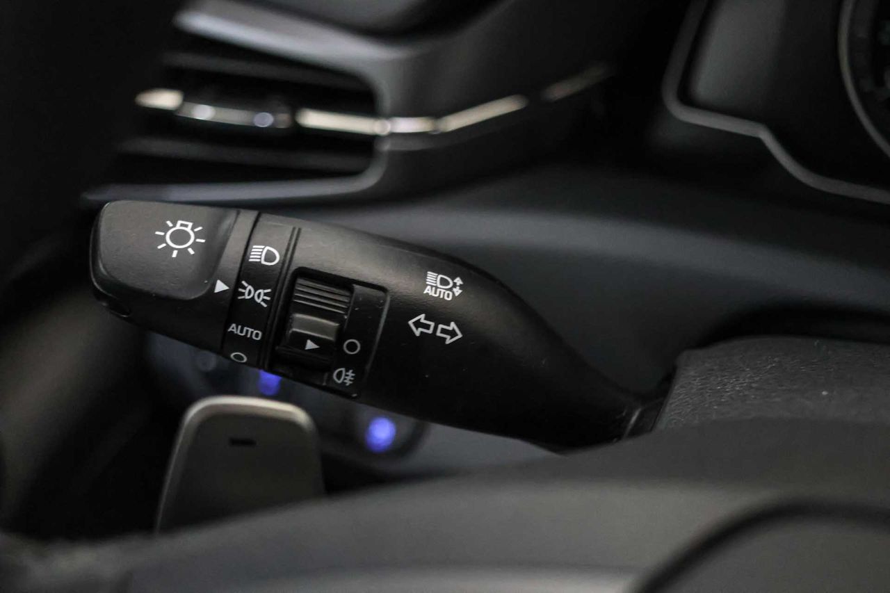 Hyundai IONIQ 1.6 GDI PHEV Klass DCT - Foto 42