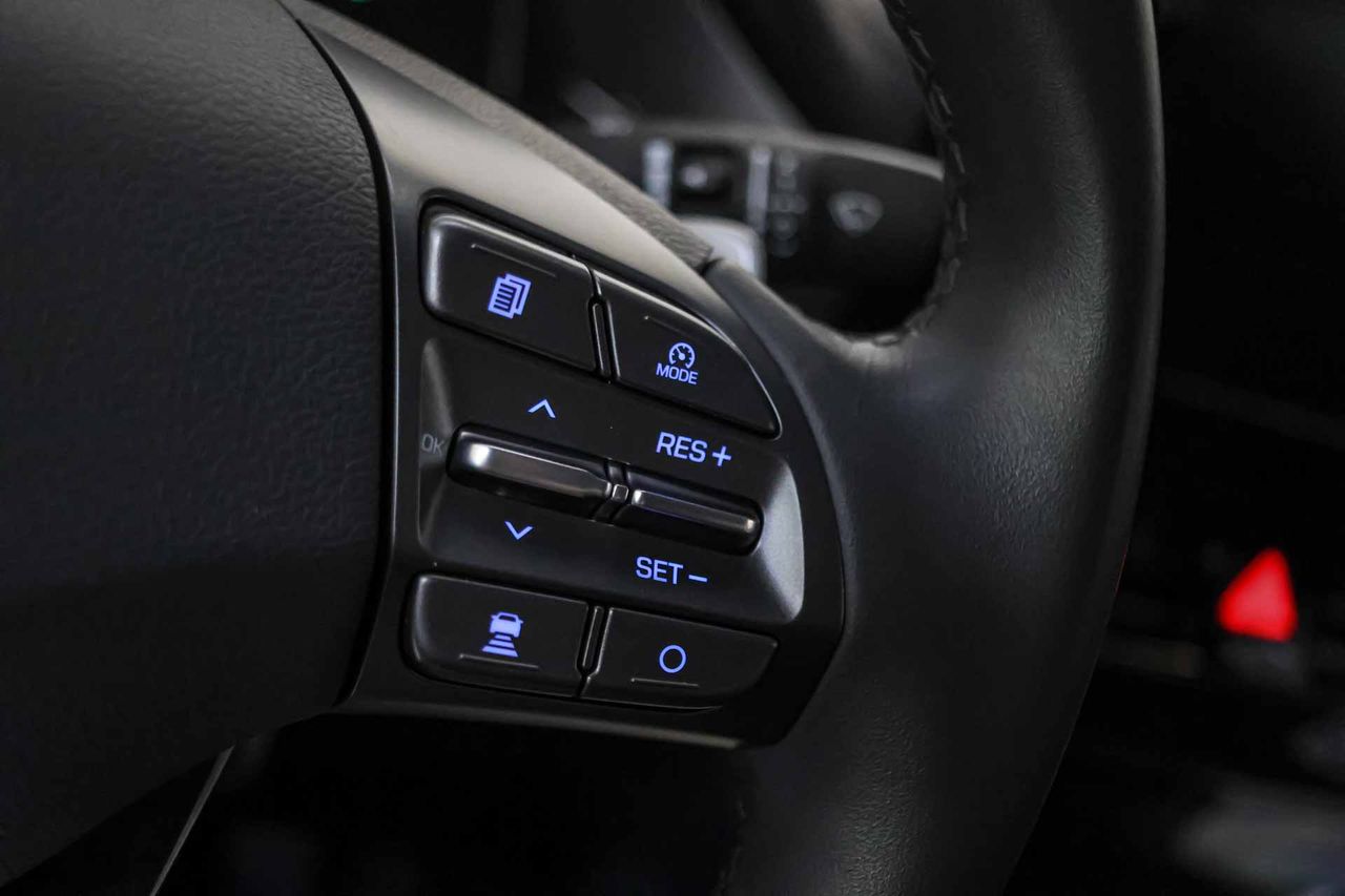 Hyundai IONIQ 1.6 GDI PHEV Klass DCT - Foto 41