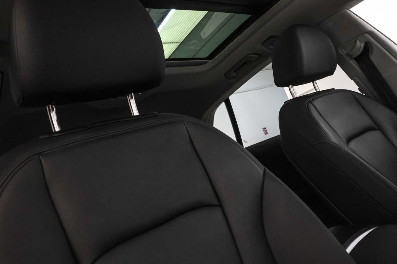 Audi Q8 55 TFSIe 280kW (381CV) quattro tiptronic **Techo panorámico** - Foto 54