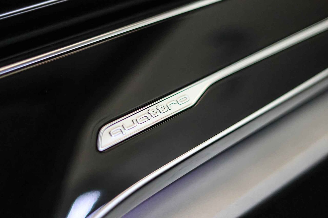 Audi Q8 55 TFSIe 280kW (381CV) quattro tiptronic **Techo panorámico** - Foto 55