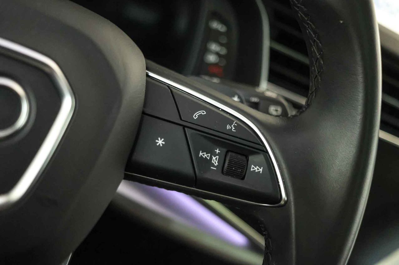 Audi Q8 55 TFSIe 280kW (381CV) quattro tiptronic **Techo panorámico** - Foto 42
