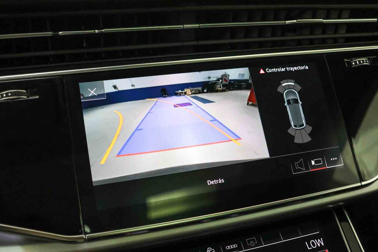 Audi Q8 55 TFSIe 280kW (381CV) quattro tiptronic **Techo panorámico** - Foto 68