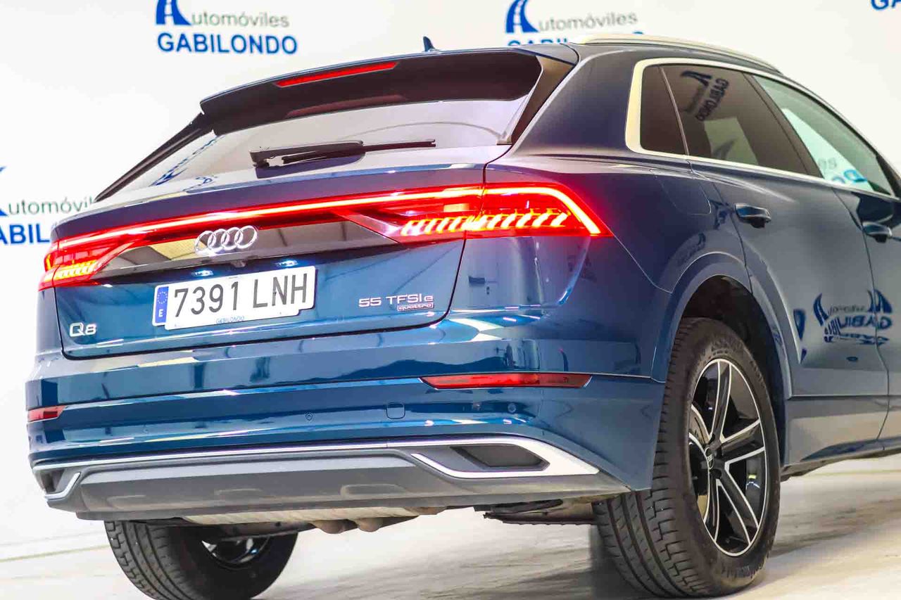 Audi Q8 55 TFSIe 280kW (381CV) quattro tiptronic **Techo panorámico** - Foto 30