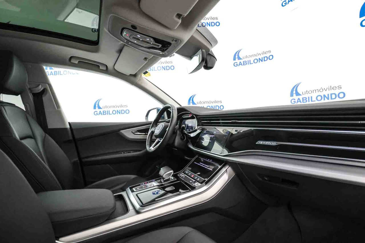 Audi Q8 55 TFSIe 280kW (381CV) quattro tiptronic **Techo panorámico** - Foto 53