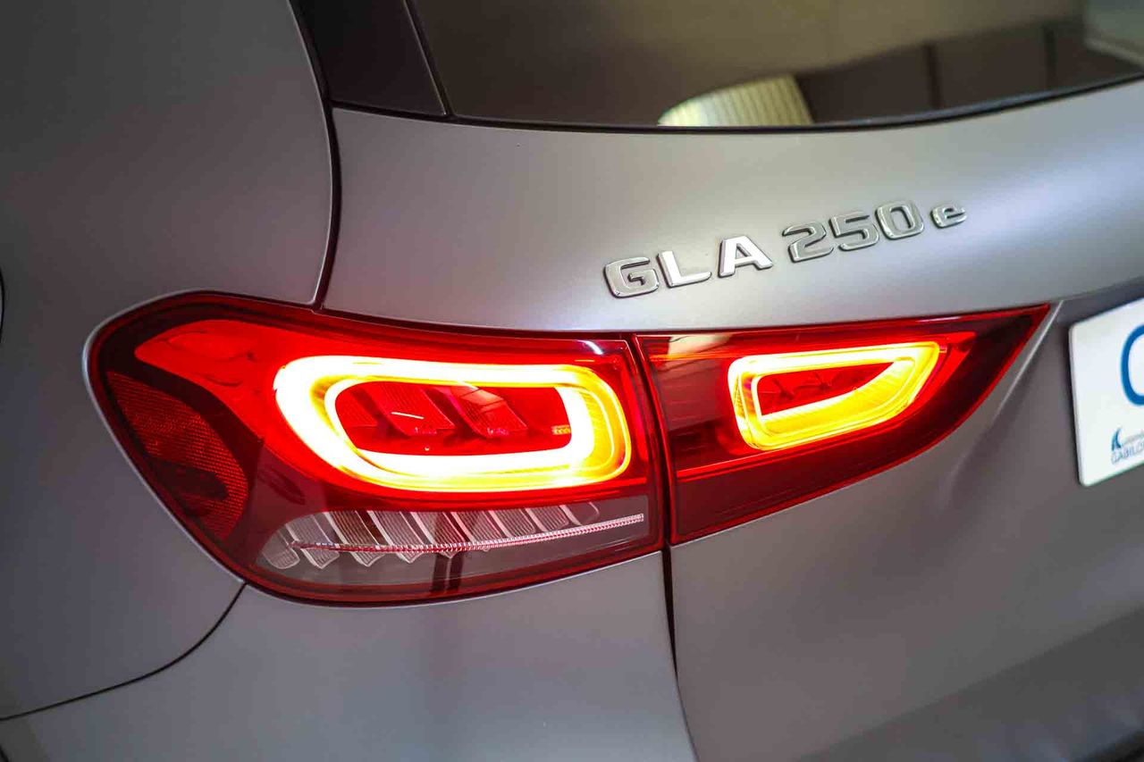 Mercedes GLA GLA 250 e - Foto 19