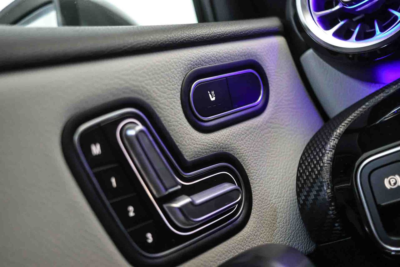 Mercedes Clase A A 180 d **Techo panorámico** - Foto 32