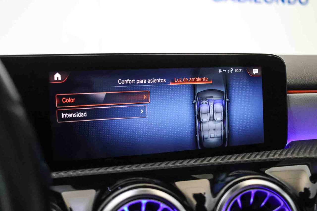 Mercedes Clase A A 180 d **Techo panorámico** - Foto 57