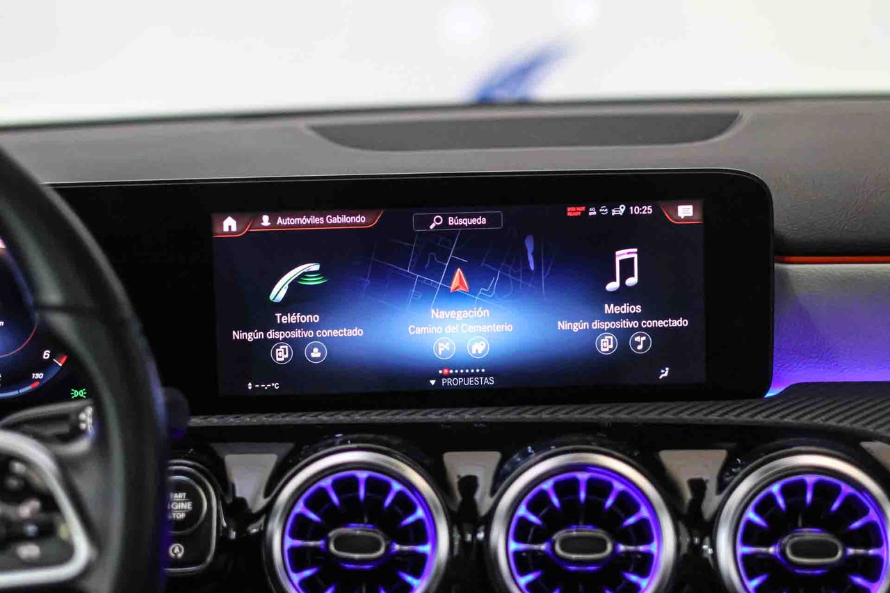 Mercedes Clase A A 180 d **Techo panorámico** - Foto 45