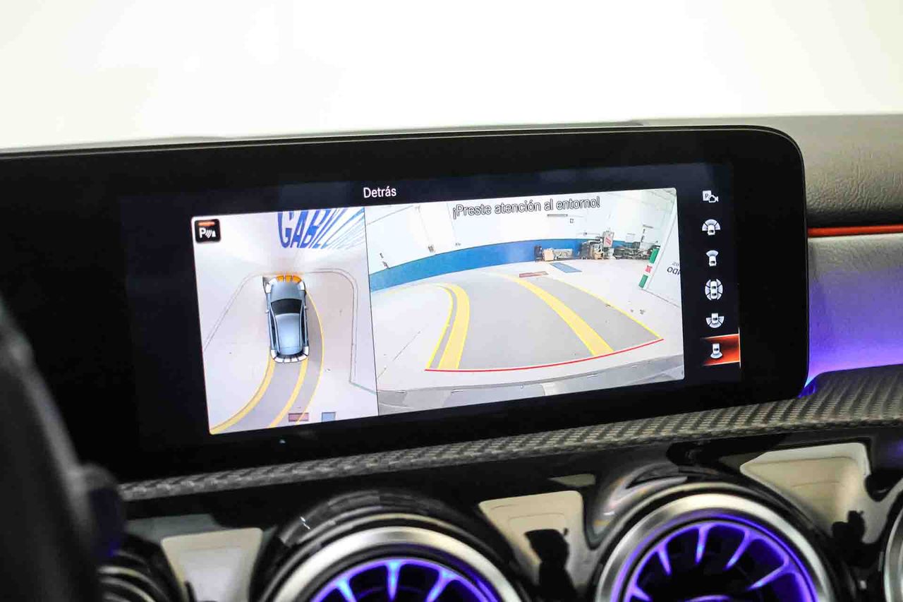 Mercedes Clase A A 180 d **Techo panorámico** - Foto 69