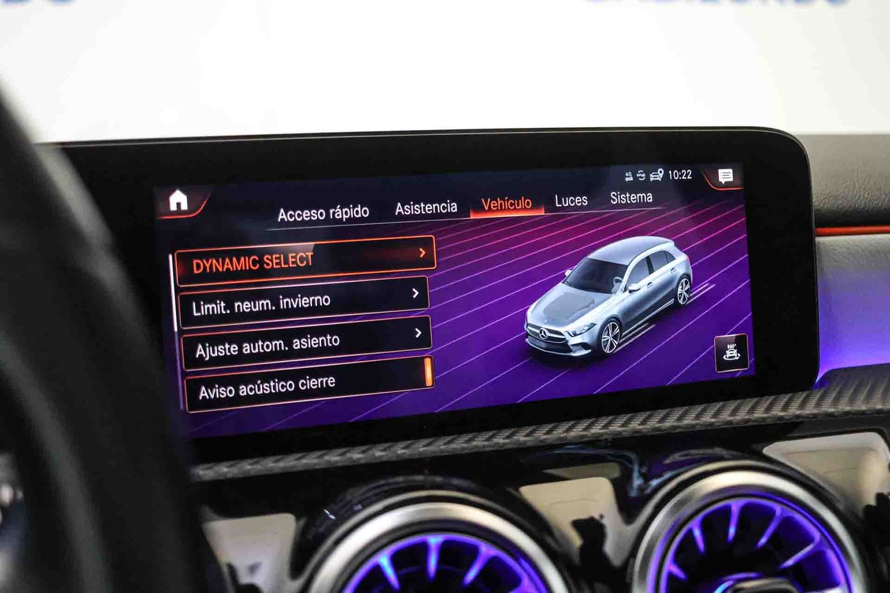 Mercedes Clase A A 180 d **Techo panorámico** - Foto 68
