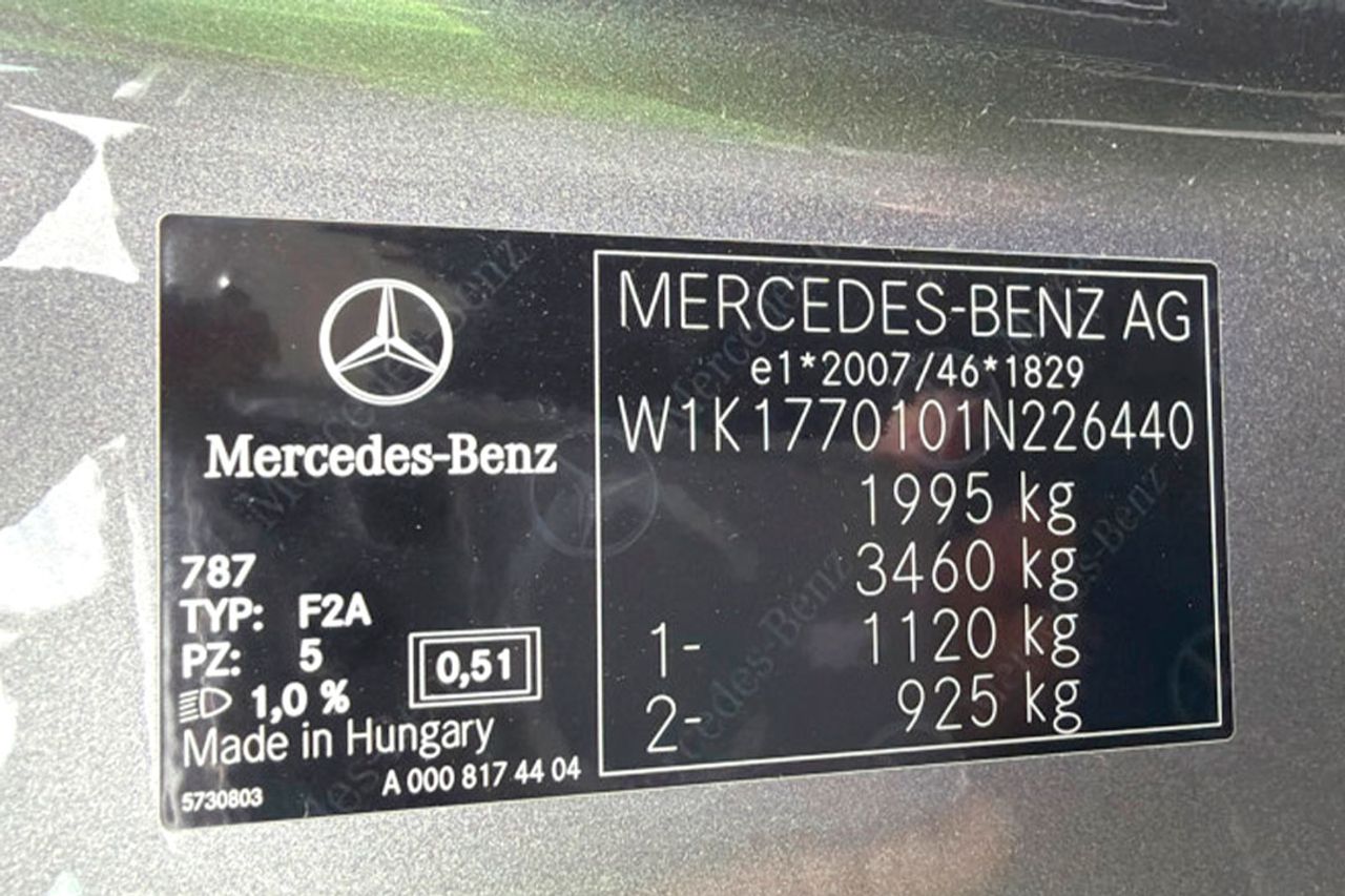 Mercedes Clase A A 180 d **Techo panorámico** - Foto 5