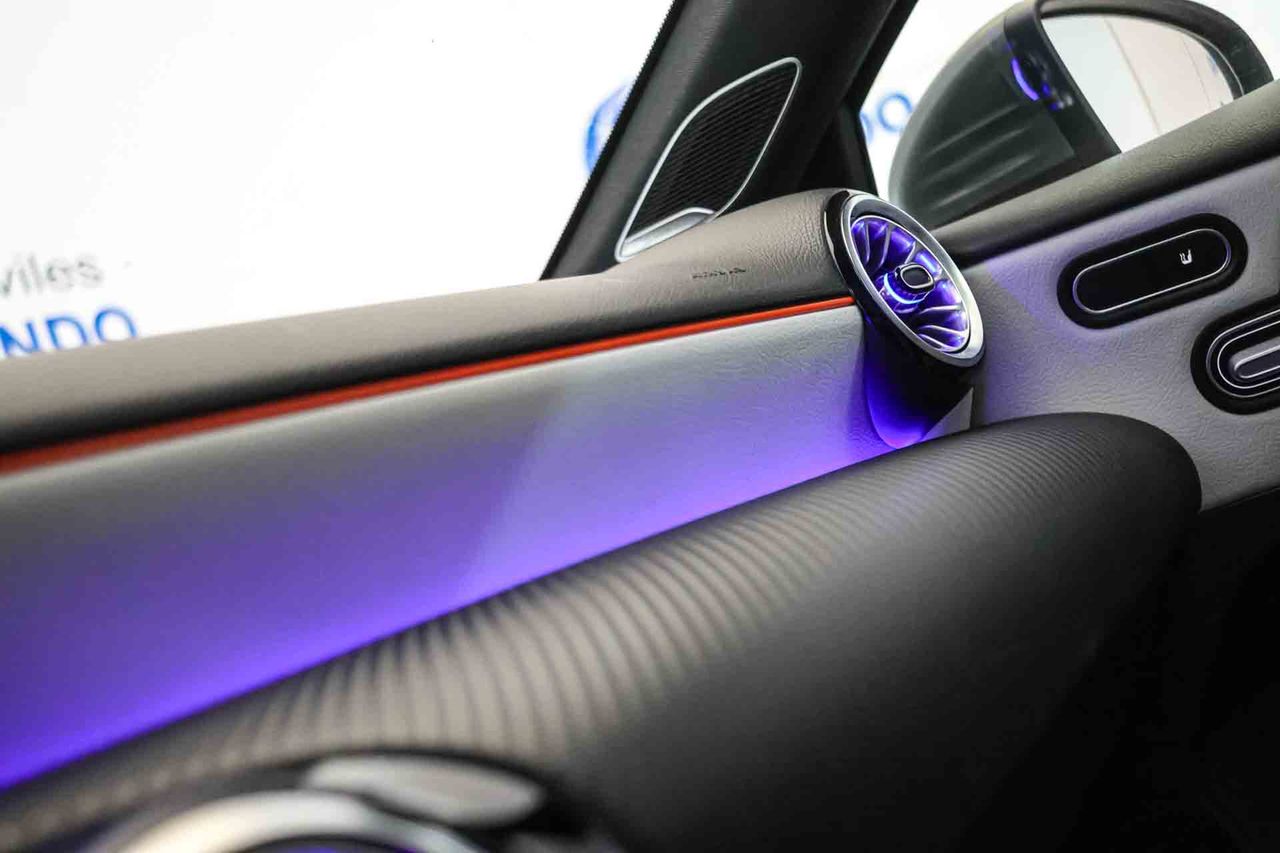 Mercedes Clase A A 180 d **Techo panorámico** - Foto 49