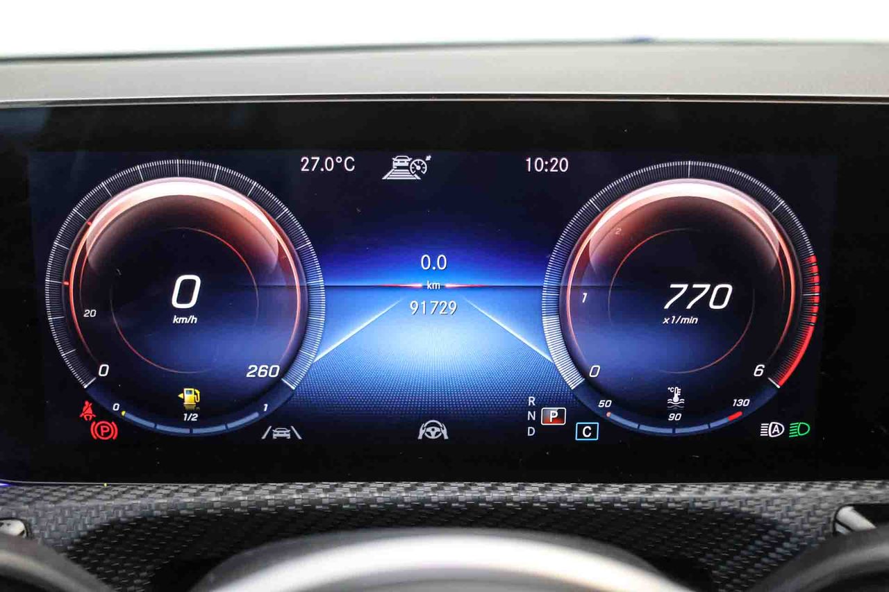 Mercedes Clase A A 180 d **Techo panorámico** - Foto 41