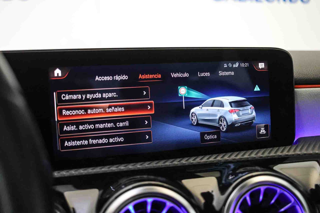 Mercedes Clase A A 180 d **Techo panorámico** - Foto 61